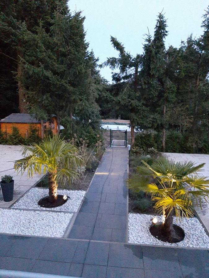 Design Maisonette - 24H Self-Check-In - Bis 7 Pers - In Direkter Weihernaehe - Parkplatz - Wifi - Balkon -Terrasse - Radwege Schiffweiler Eksteriør bilde