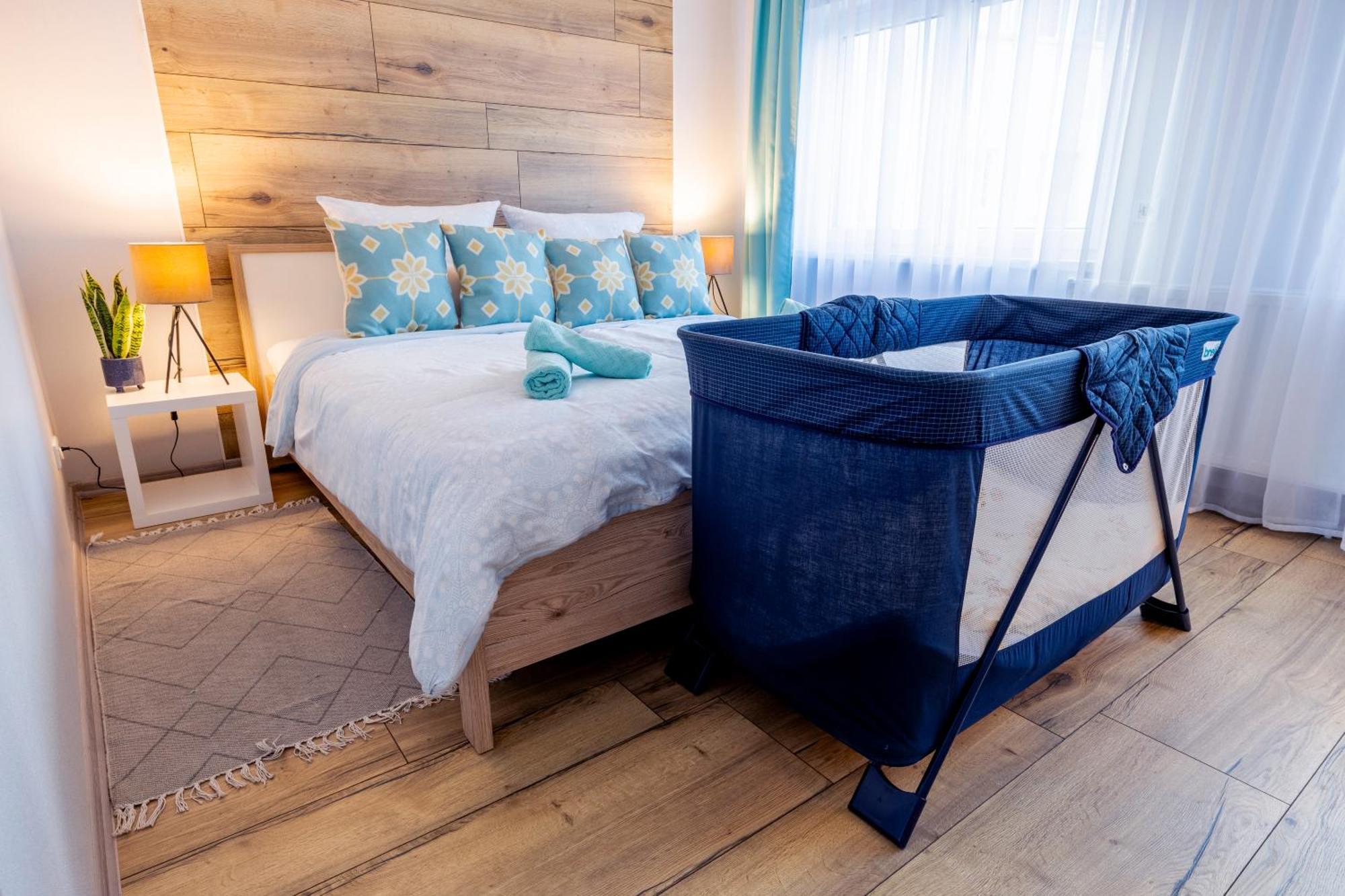 Design Maisonette - 24H Self-Check-In - Bis 7 Pers - In Direkter Weihernaehe - Parkplatz - Wifi - Balkon -Terrasse - Radwege Schiffweiler Eksteriør bilde